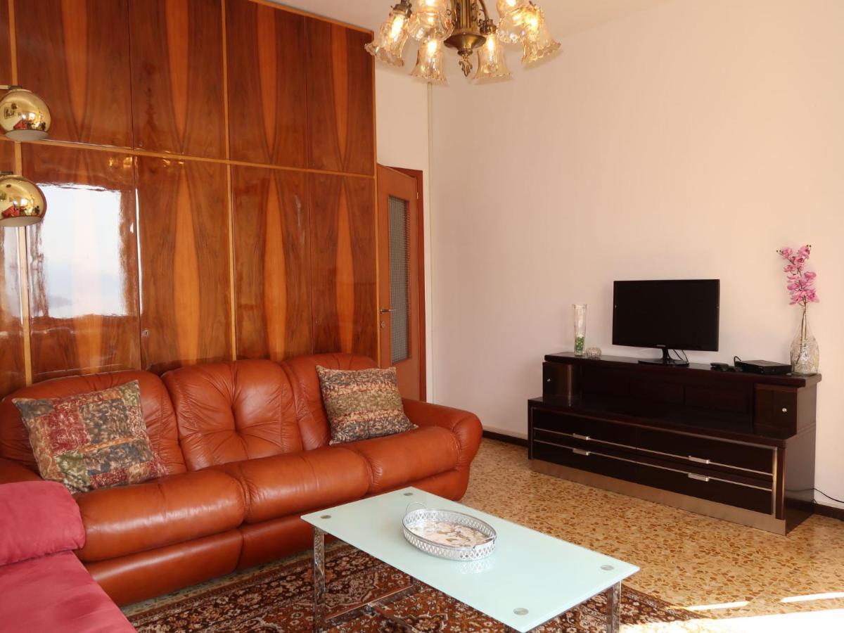 Apartment Gialla By Interhome กราเวโดนา ภายนอก รูปภาพ